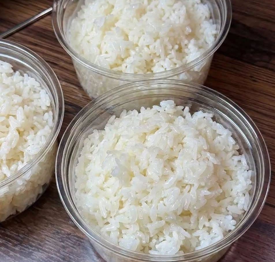 Bảo quản cơm nguội trong tủ lạnh được bao l&acirc;u? Chuy&ecirc;n gia dinh dưỡng: Đừng mắc 3 sai lầm!- Ảnh 2.