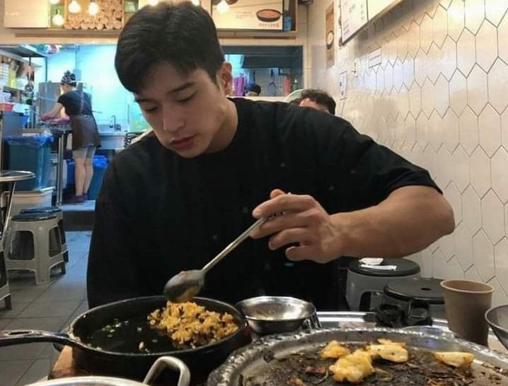 cac bac si khuyen dau hieu nguy hiem nhat cua ung thu phoi khong phai dau nguc ma la 4 thu anh3 1777118171042 1777118171342832399453