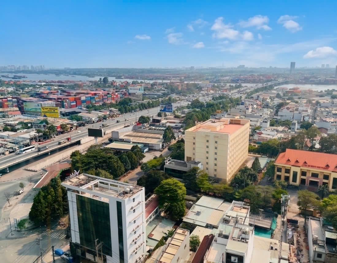 Người d&acirc;n c&oacute; phải đổi sổ đỏ khi Đồng Nai l&ecirc;n th&agrave;nh phố? - Ảnh 1.