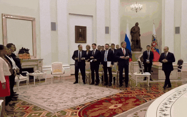 B&aacute;o Nga: Chưa từng c&oacute; tiền lệ! &Ocirc;ng Putin đ&atilde; h&agrave;nh động! Điều chờ đợi 20 năm đ&atilde; xảy ra - Ảnh 4.