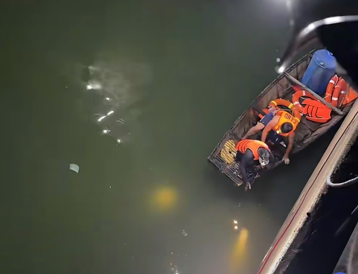 Nguy&ecirc;n nh&acirc;n tử vong của đ&ocirc;i vợ chồng trẻ dưới hồ nước tại Đắk Lắk - Ảnh 1.