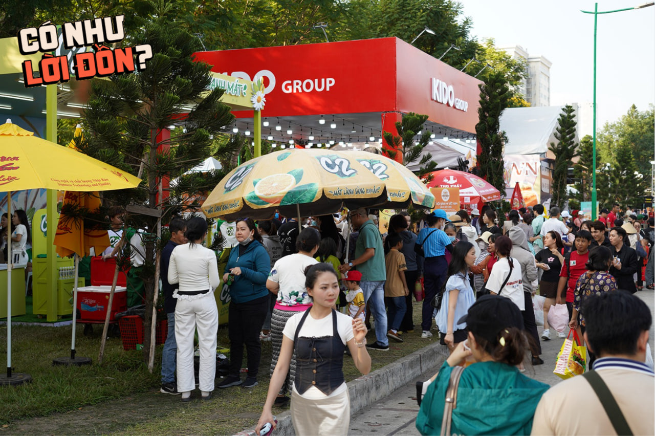 C&agrave;n qu&eacute;t lễ hội b&aacute;nh m&igrave; 2026: Thử m&oacute;n kẹp kem khiến kh&aacute;ch T&acirc;y nghiện nặng - Ảnh 10.