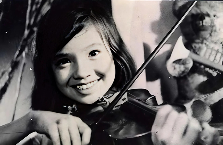 "Em b&eacute; H&agrave; Nội" &ndash; NSND Lan Hương v&agrave; cuộc sống b&ecirc;n trong nh&agrave; phố 50m2- Ảnh 1.