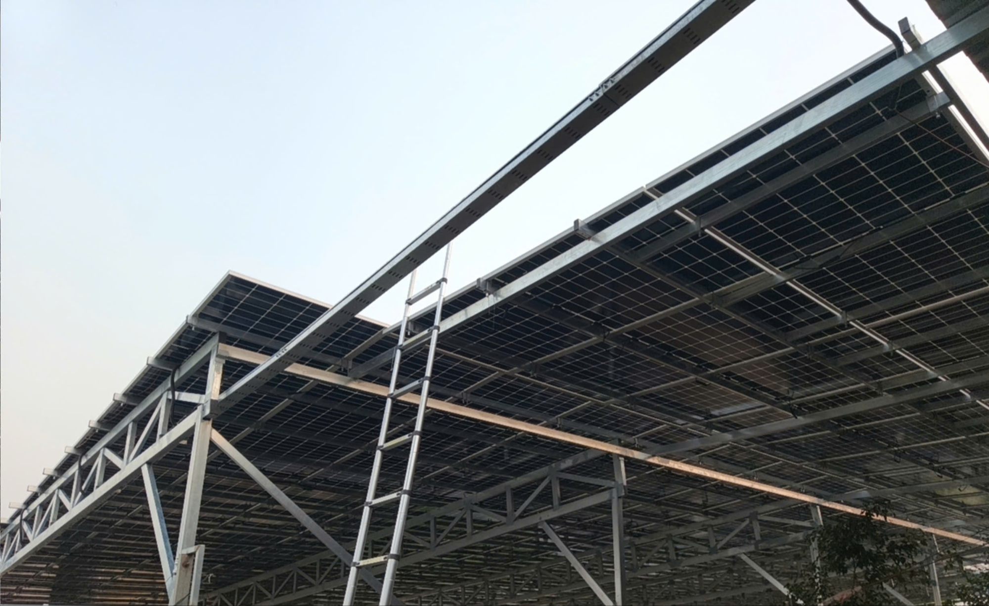 Nắng n&oacute;ng 2026 , lắp điện mặt trời cần lưu &yacute; g&igrave; để tr&aacute;nh rủi ro t&agrave;i ch&iacute;nh? - Ảnh 1.