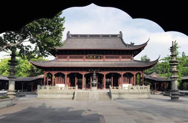 Tấm kim b&agrave;i miễn tử của gia tộc: Di sản trường tồn sau 400 năm - Ảnh 1.