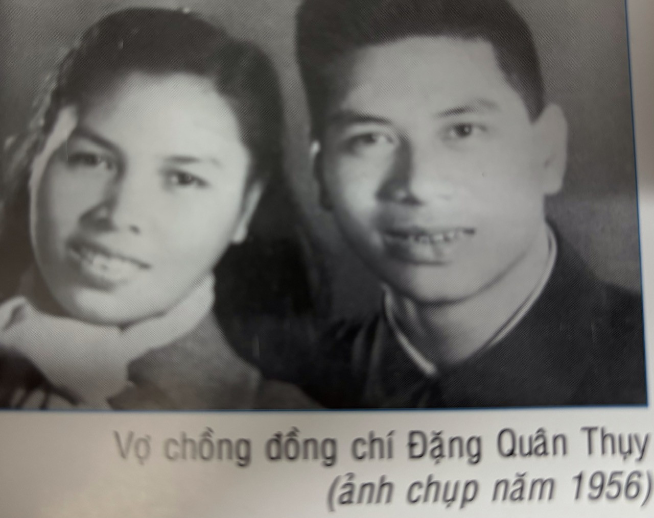 Chuyện t&igrave;nh đặc biệt của tướng Đặng Qu&acirc;n thụy v&agrave; PGS Nguyễn Thị Ban ở tuổi 99 - Ảnh 1.
