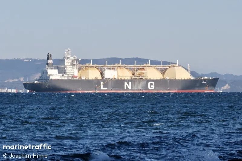 TIn vui từ eo biển Hormuz: L&ocirc; h&agrave;ng LNG đầu ti&ecirc;n 'th&ocirc;ng chốt' th&agrave;nh c&ocirc;ng, điểm đến l&agrave; quốc gia s&aacute;t v&aacute;ch Việt Nam - Ảnh 1.