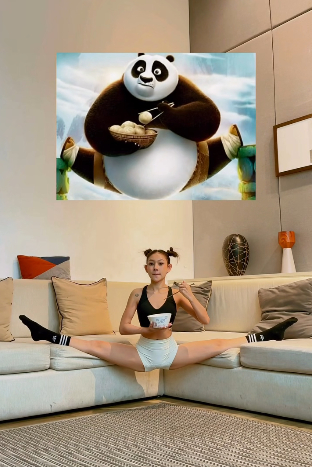 Gấu Po trong Kung Fu Panda cũng phải "b&aacute;i phục" c&ocirc; n&agrave;ng hot girl n&agrave;y - Ảnh 5.