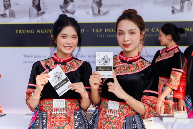 H&agrave;nh tr&igrave;nh Từ Tr&aacute;i Tim: Gần 5.000km gieo tri thức, hun đ&uacute;c kh&aacute;t vọng lớn cho thanh ni&ecirc;n Việt - Ảnh 10.