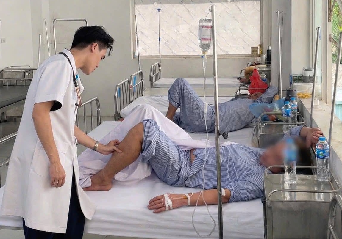 Su&yacute;t hỏng thận v&igrave; tự d&ugrave;ng thuốc tại nh&agrave; - Ảnh 1.