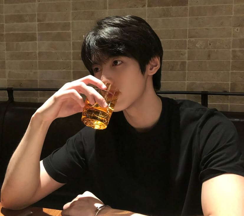 &Acirc;n &aacute;i v&agrave;o buổi s&aacute;ng c&oacute; tốt hơn cho sức khỏe so với buổi tối kh&ocirc;ng? B&aacute;c sĩ chỉ ra 3 điểm kh&aacute;c biệt th&uacute; vị - Ảnh 2.