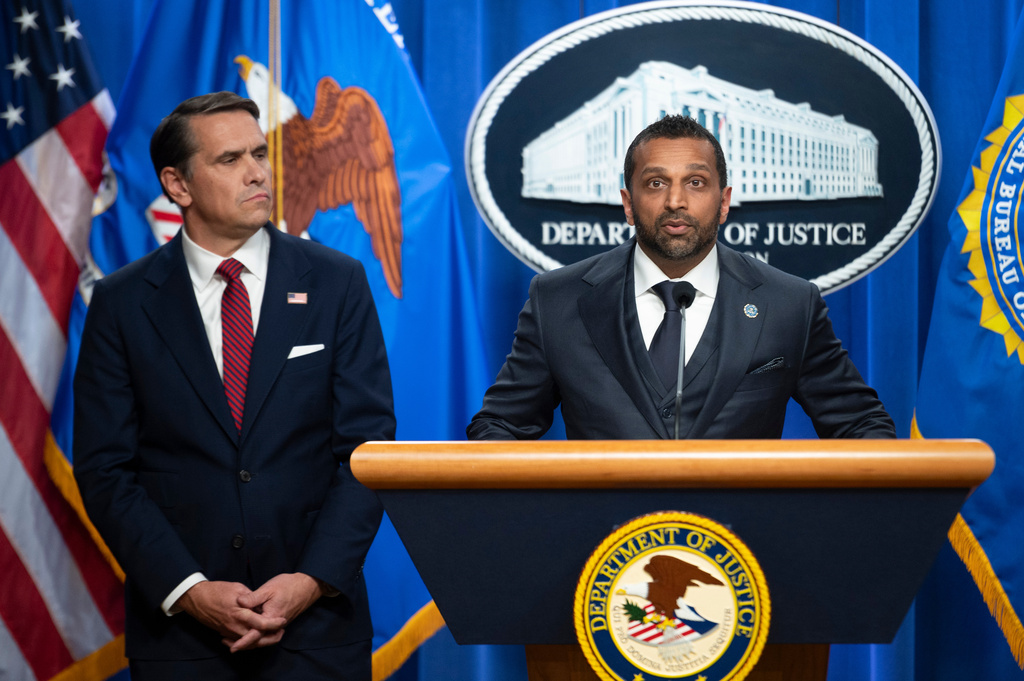 Cựu Gi&aacute;m đốc FBI bị buộc tội đe dọa t&iacute;nh mạng Tổng thống Trump- Ảnh 2.