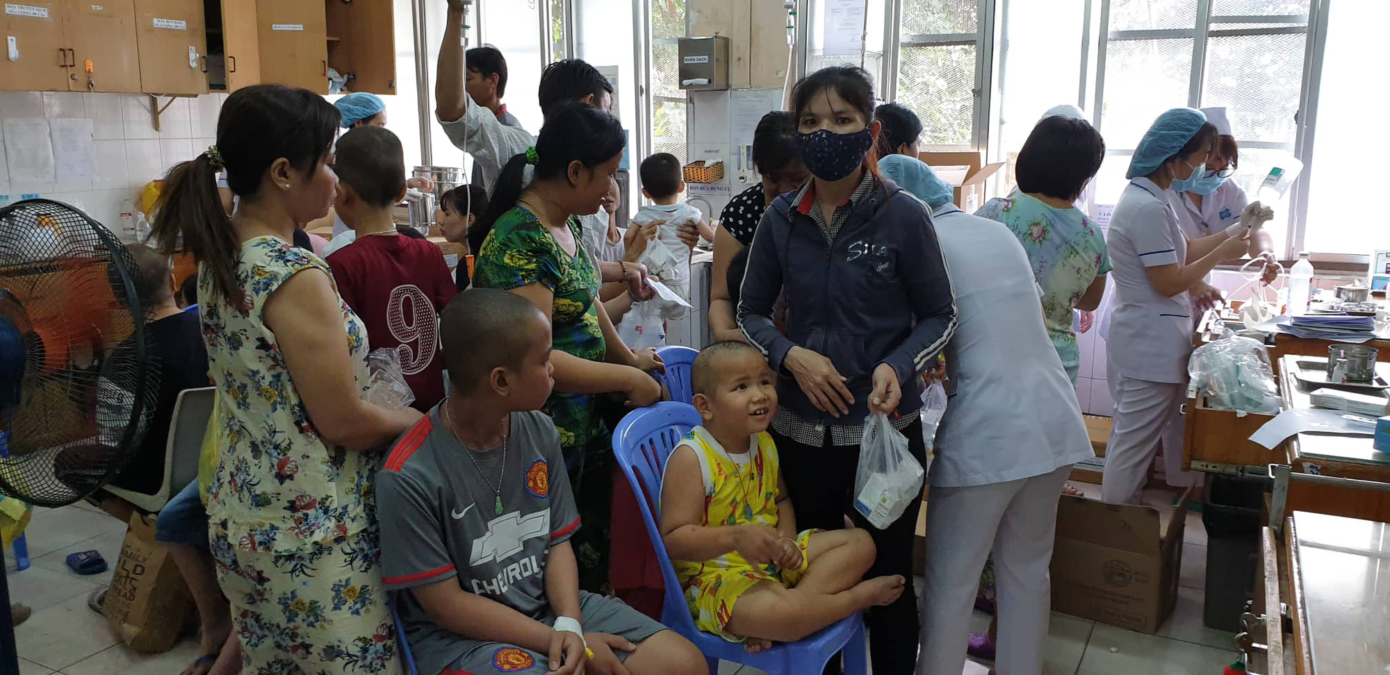 Thực phẩm bẩn: từ bữa ăn đến giường bệnh và nỗi lo hủy hoại giống nòi- Ảnh 1.