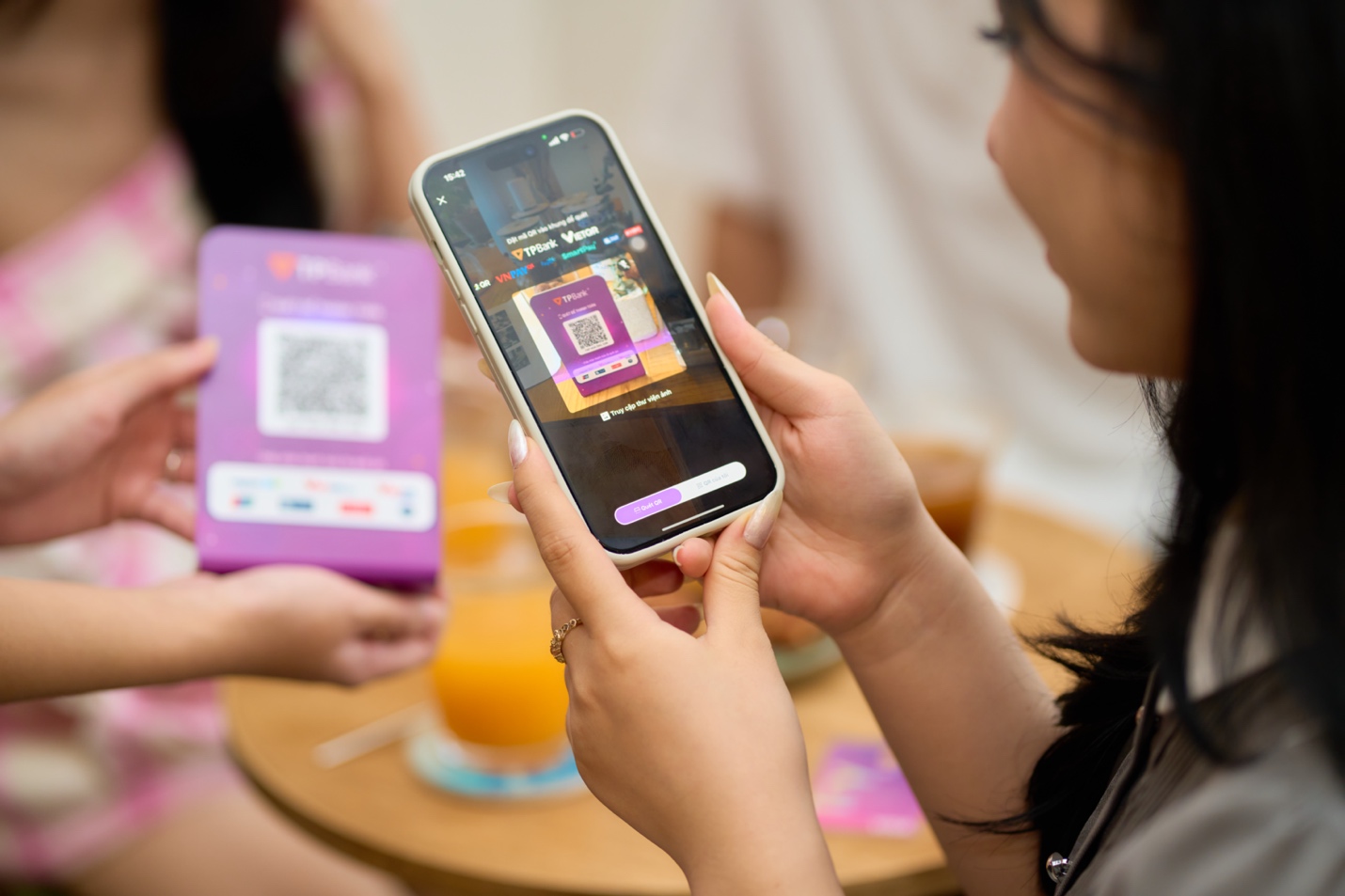 Từ dịch vụ t&agrave;i ch&iacute;nh đến show giải tr&iacute;: TPBank đang đến gần Gen Z theo c&aacute;ch tự nhi&ecirc;n nhất - Ảnh 2.