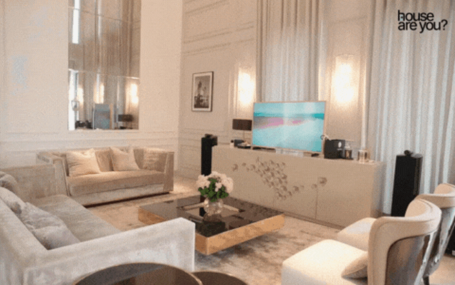 Lấy đại gia ng&agrave;nh kh&aacute;ch sạn, c&ocirc; g&aacute;i đổi đời th&agrave;nh b&agrave; ho&agrave;ng: Được chồng chiều như em b&eacute;, tặng lu&ocirc;n biệt thự 100 tỷ giữa quận 7 - Ảnh 8.