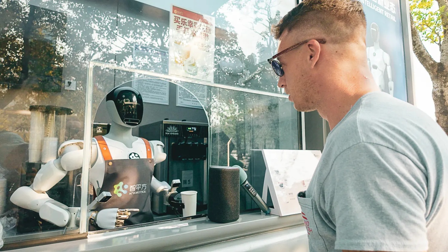 Người đ&agrave;n &ocirc;ng quyết định rời Mỹ sang Trung Quốc: Như sống trong tương lai, đ&acirc;y mới l&agrave; "Giấc mơ Mỹ" của t&ocirc;i - Ảnh 3.