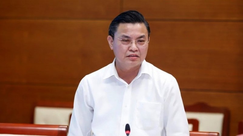 Cục trưởng Cục M&ocirc;i trường Ho&agrave;ng Văn Thức bị khởi tố về tội danh nghi&ecirc;m trọng - Ảnh 1.