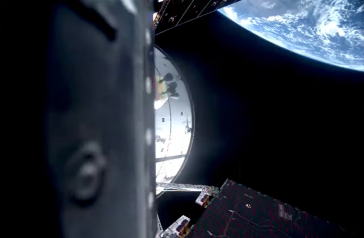 Sự cố bất ngờ tr&ecirc;n t&agrave;u Artemis 2: Toilet hỏng giữa kh&ocirc;ng gian 2026 - Ảnh 1.