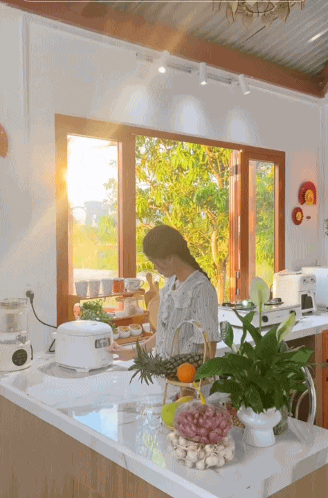 25 tuổi x&acirc;y nh&agrave; 70m&sup2; chỉ với 200 triệu ở Kh&aacute;nh H&ograve;a: Nh&igrave;n căn nh&agrave; nhỏ giữa s&acirc;n vườn, nhiều người kh&ocirc;ng tin nổi chi ph&iacute;- Ảnh 6.