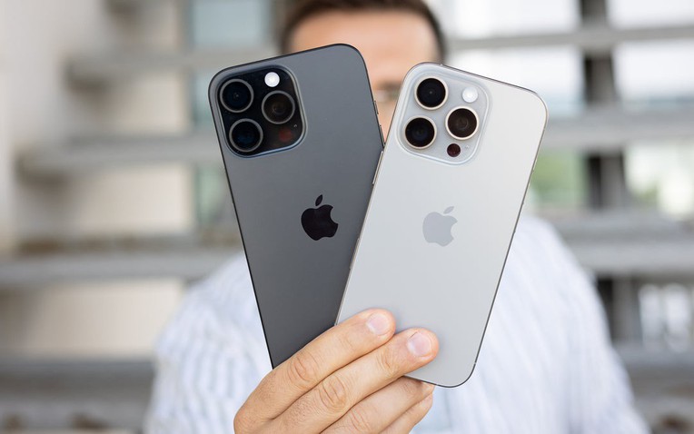 Gi&aacute; iPhone Likenew chạm đ&aacute;y, iPhone 16 Pro Max giảm "sốc" gần 7 triệu đồng - Ảnh 1.