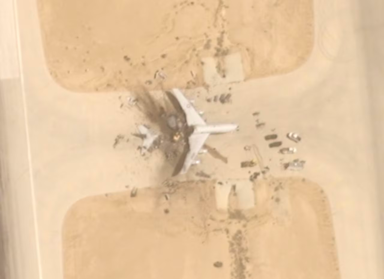 Iran bắn hạ F-35 Mỹ tr&ecirc;n kh&ocirc;ng phận, ph&aacute; hủy m&aacute;y bay cảnh b&aacute;o sớm ở Ả Rập Saudi - Ảnh 2.