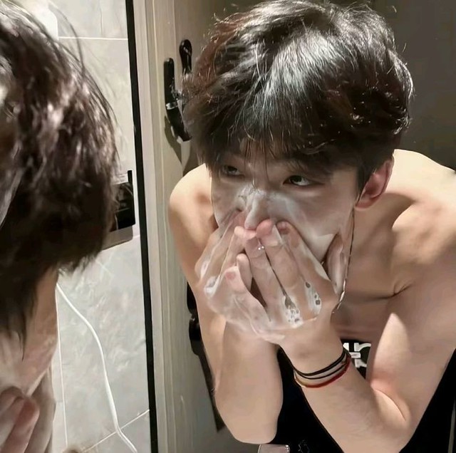 Ch&agrave;ng trai ngo&agrave;i 20 tuổi bị s&ugrave;i m&agrave;o g&agrave; khẳng định chưa từng l&agrave;m "chuyện ấy", b&aacute;c sĩ tiết lộ "b&iacute; mật" từ ph&ograve;ng tập gym - Ảnh 3.