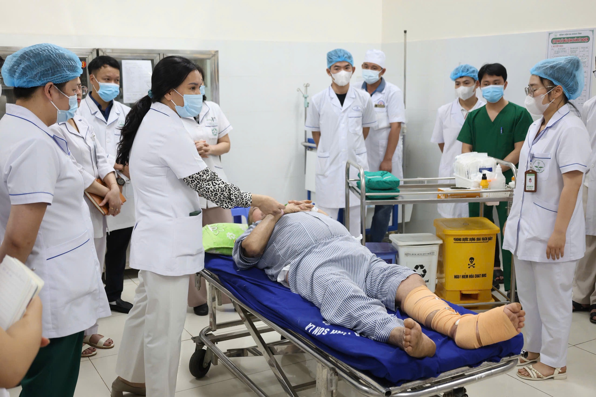 Thêm hơn 200 bệnh viện vệ tinh, nâng chất lượng khám chữa bệnh ngay tại cơ sở - Ảnh 1.