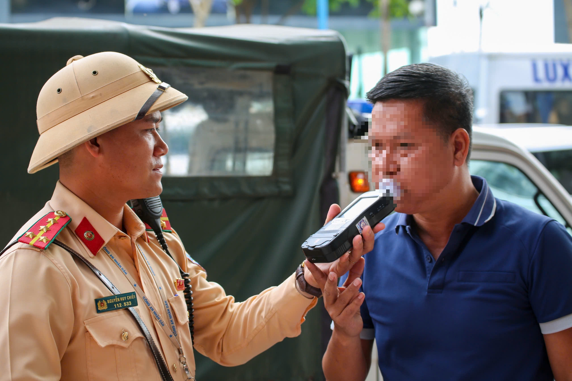 Hơn 2.500 lượt CSGT to&agrave;n quốc đồng loạt ra qu&acirc;n: 1.562 t&agrave;i xế bị xử l&yacute; c&ugrave;ng 1 lỗi vi phạm - Ảnh 3.