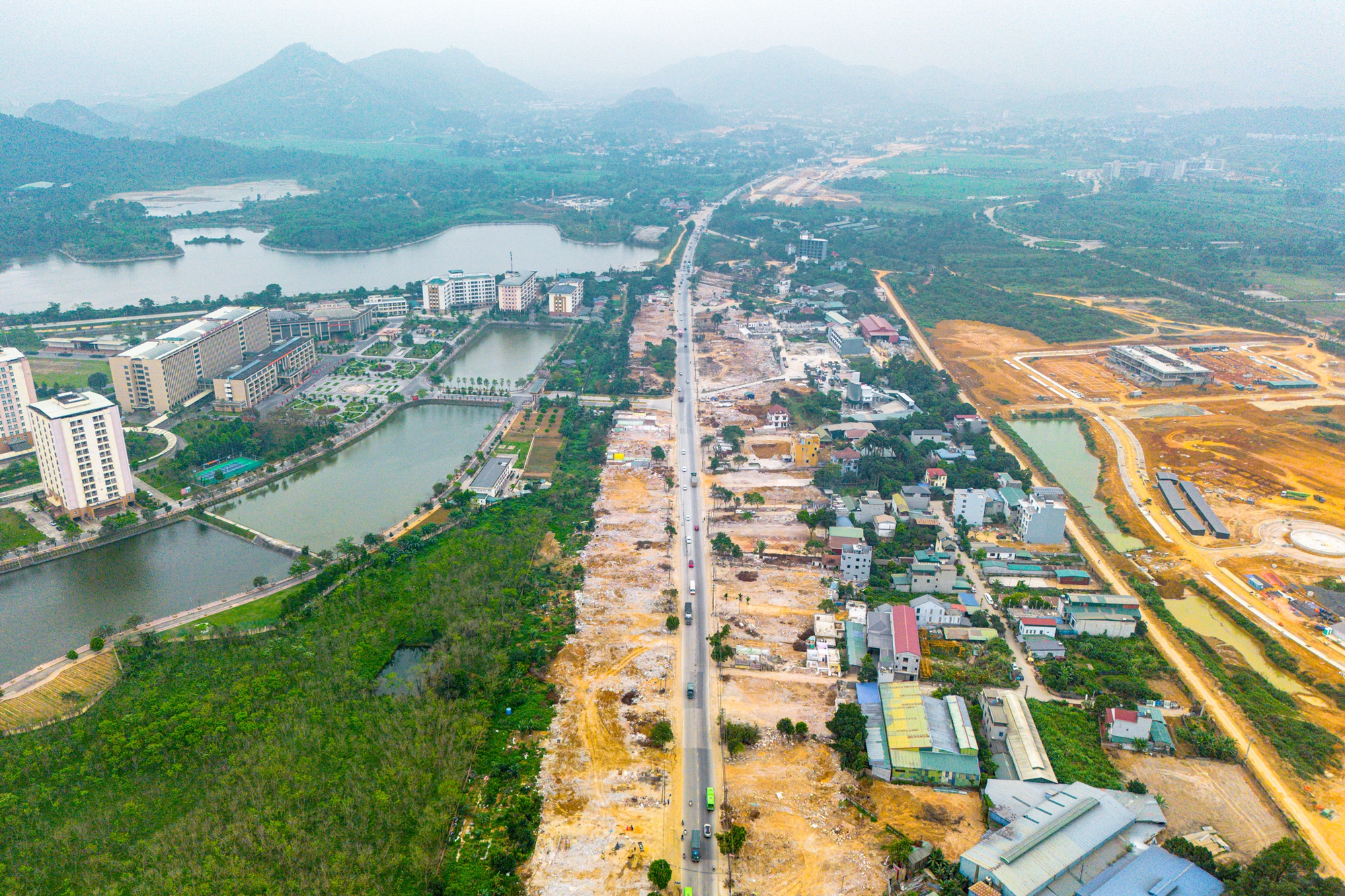 To&agrave;n cảnh con đường rộng nhất Việt Nam, kết nối đại lộ d&agrave;i nhất với đại học lớn nhất cả nước- Ảnh 12.