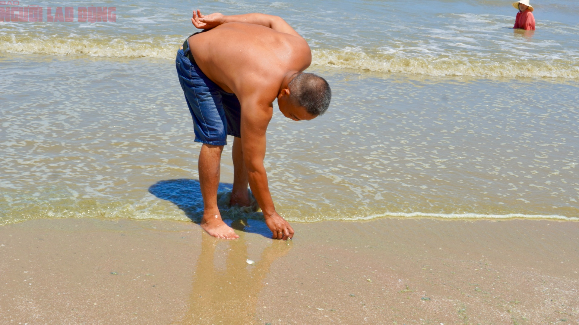 Biển B&atilde;i Sau Vũng T&agrave;u chuyển m&agrave;u xanh như matcha , du kh&aacute;ch lo ngại điều g&igrave;? - Ảnh 10.