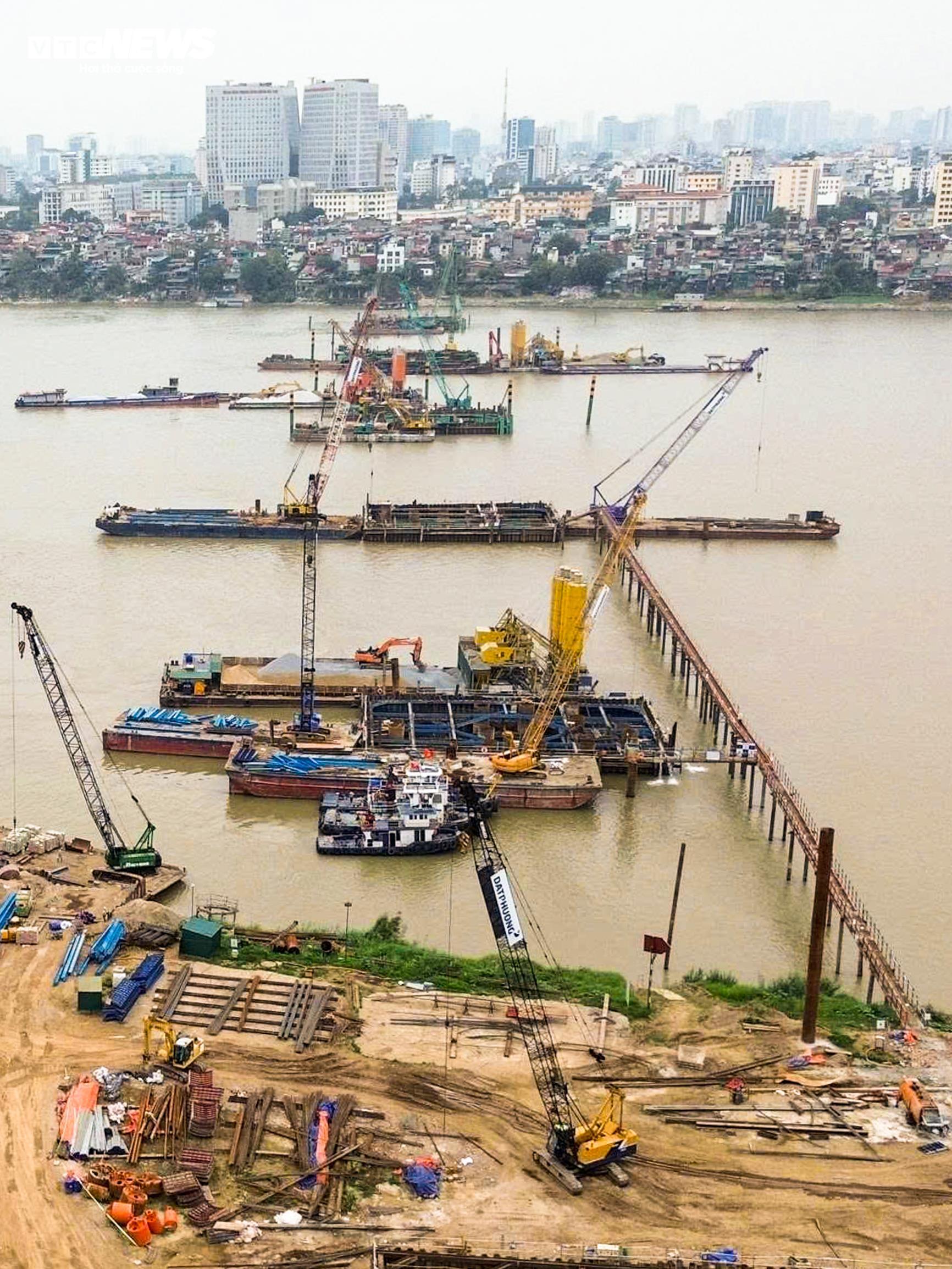 B&ecirc;n trong c&ocirc;ng trường cầu Trần Hưng Đạo 16 ngh&igrave;n tỷ đồng ở H&agrave; Nội năm 2026 - Ảnh 2.