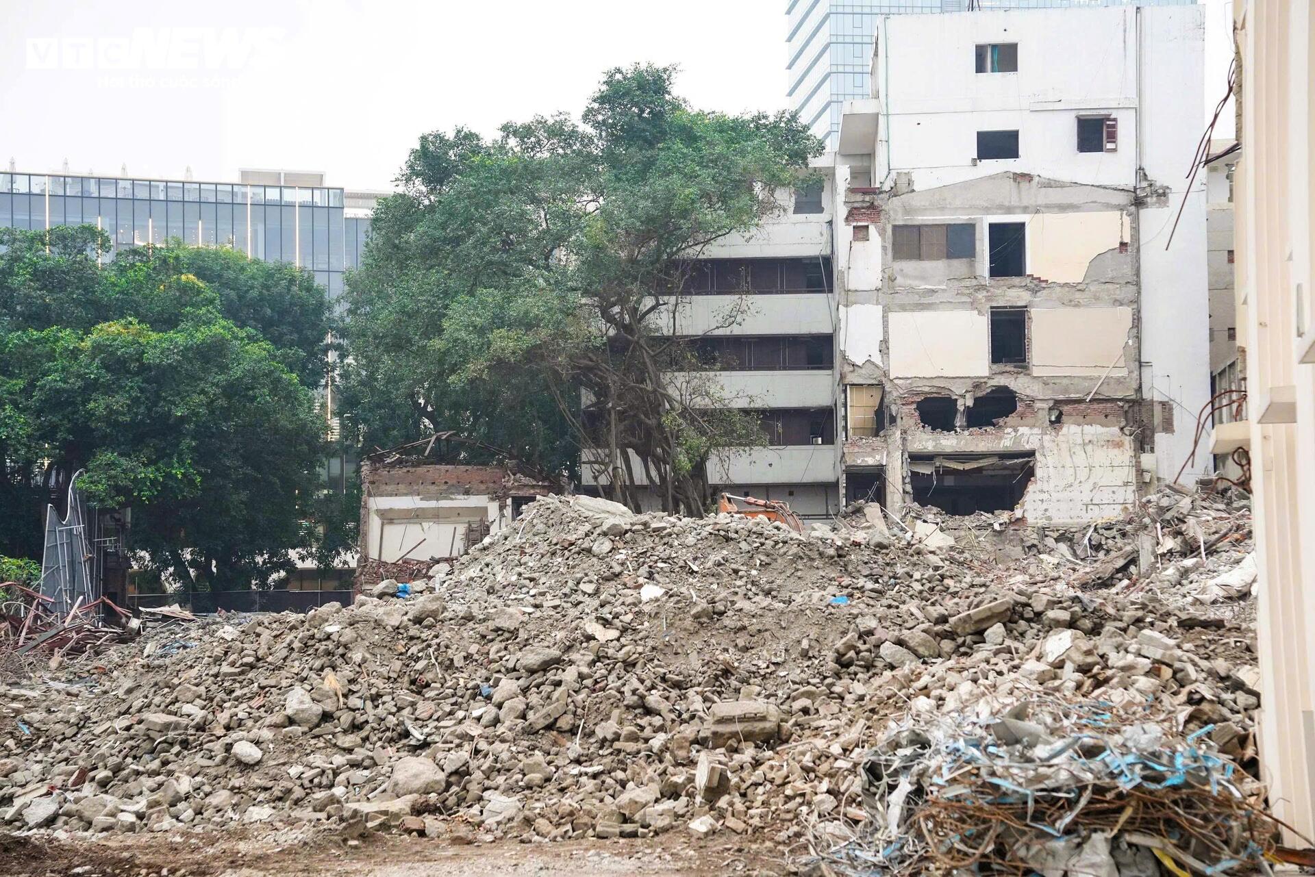 Th&aacute;o dỡ kh&aacute;ch sạn 10 tầng Aurora Oriental ven hồ Gươm để mở rộng kh&ocirc;ng gian c&ocirc;ng cộng - Ảnh 10.