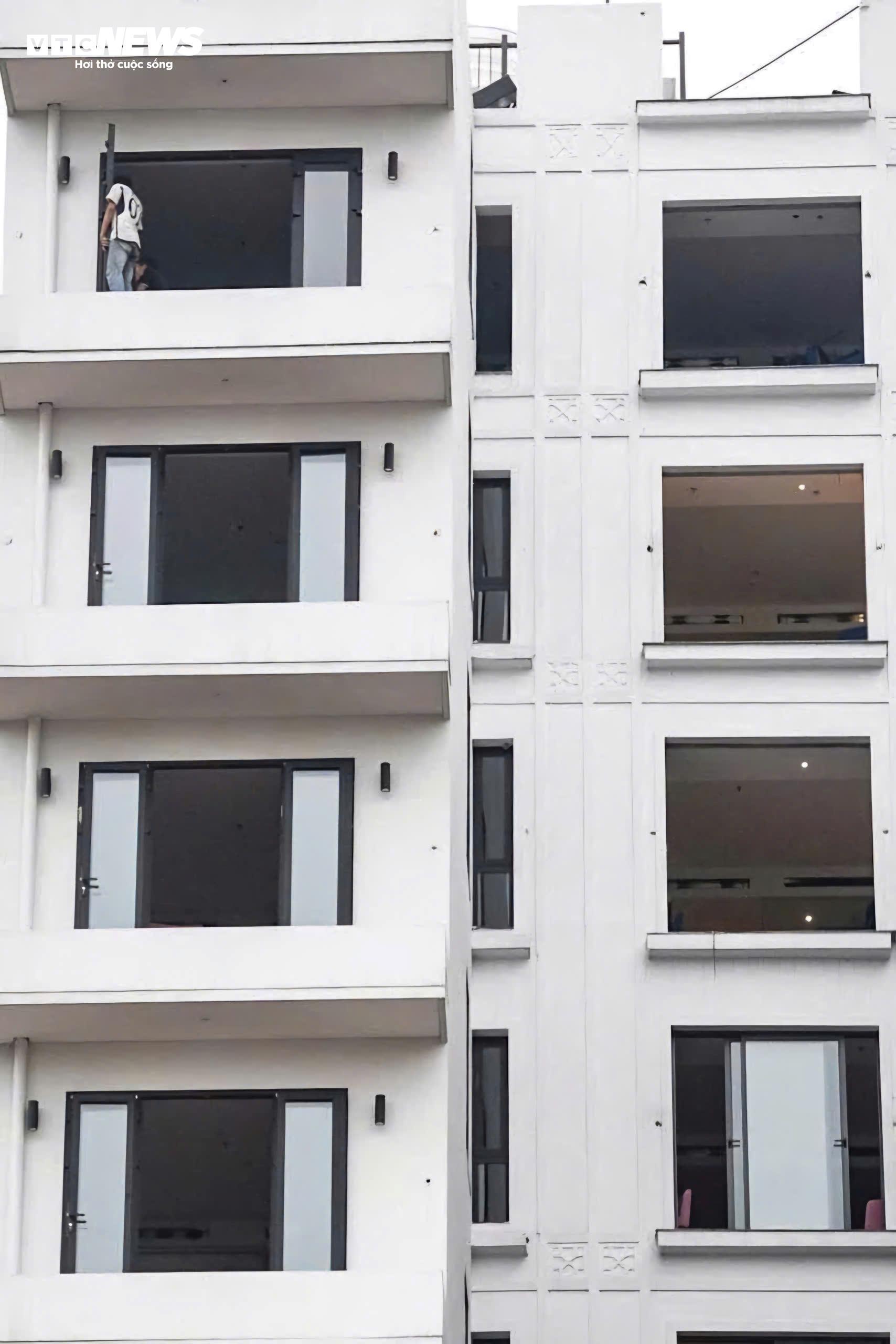 Th&aacute;o dỡ kh&aacute;ch sạn 10 tầng Aurora Oriental ven hồ Gươm để mở rộng kh&ocirc;ng gian c&ocirc;ng cộng - Ảnh 4.