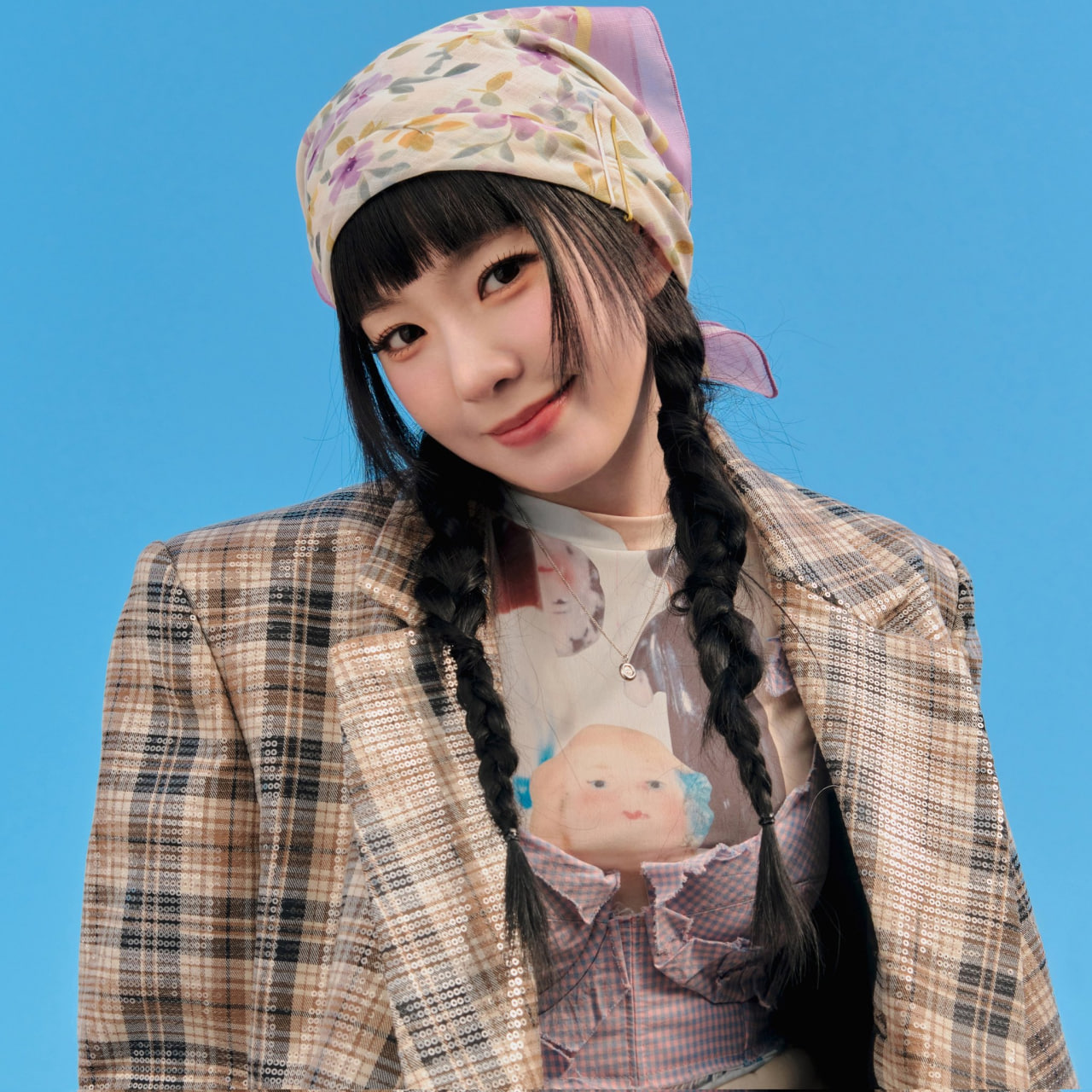 Mỹ nh&acirc;n đẹp nhất showbiz hết thời: Ra nhạc kh&ocirc;ng ai xem, ngo&agrave;i nhan sắc chẳng c&ograve;n g&igrave; để nhắc - Ảnh 6.