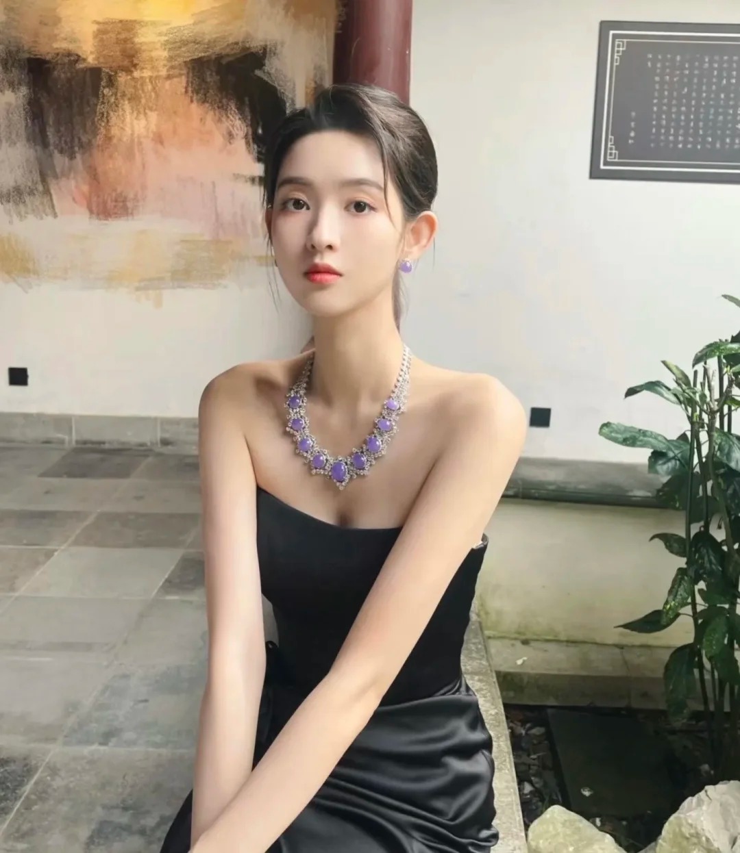 Giải m&atilde; th&uacute; chơi ngọc của giới thượng lưu: V&igrave; sao "ph&uacute; b&agrave;" n&agrave;o cũng săn l&ugrave;ng ngọc cẩm thạch t&iacute;m? - Ảnh 6.