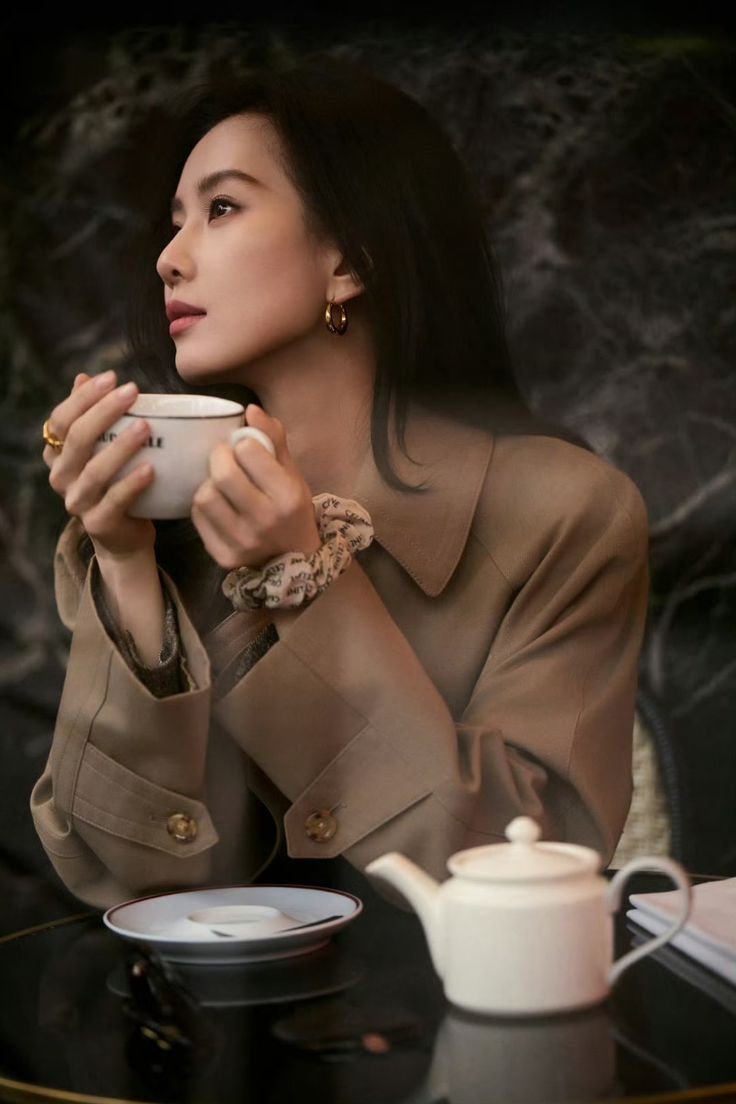 Sức h&uacute;t phụ nữ trưởng th&agrave;nh: Vẻ đẹp kh&ocirc;ng tuổi chinh phục đ&agrave;n &ocirc;ng - Ảnh 3.