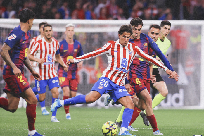 Lewandowski định đoạt chiến thắng, Barcelona bứt tốc cuộc đua v&ocirc; địch La Liga - Ảnh 2.