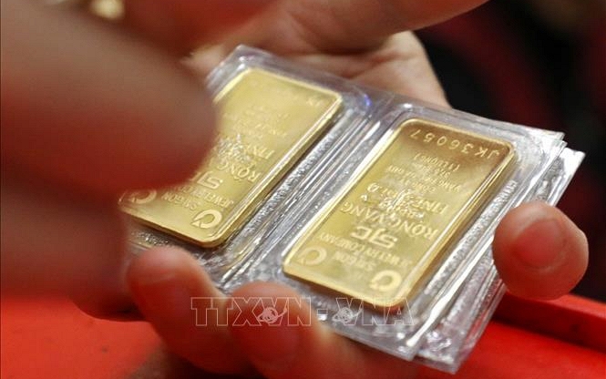 Gi&aacute; v&agrave;ng h&ocirc;m nay 5/4: V&agrave;ng trong nước neo cao, ch&ecirc;nh lệch gần 26 triệu đồng/lượng với v&agrave;ng thế giới