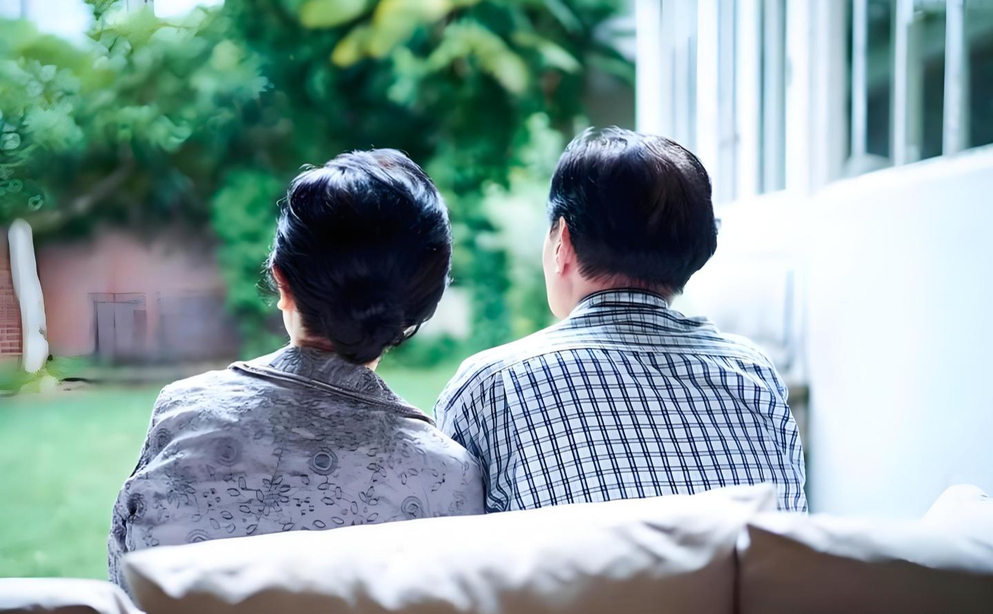 Sống chung sau tuổi 55: Khi 3,5 triệu/tháng không phải vấn đề lớn - mà là bài toán công bằng tài chính và giá trị bản thân - Ảnh 1.