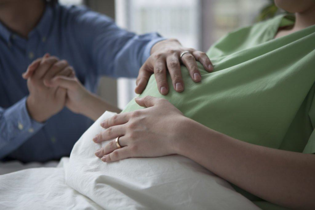 &Ocirc;ng chồng bất ổn nhất khoa sản: Series "hộ đ&ecirc;" chấn động khiến cả b&aacute;c sĩ lẫn bệnh nh&acirc;n cười ra nước mắt- Ảnh 3.