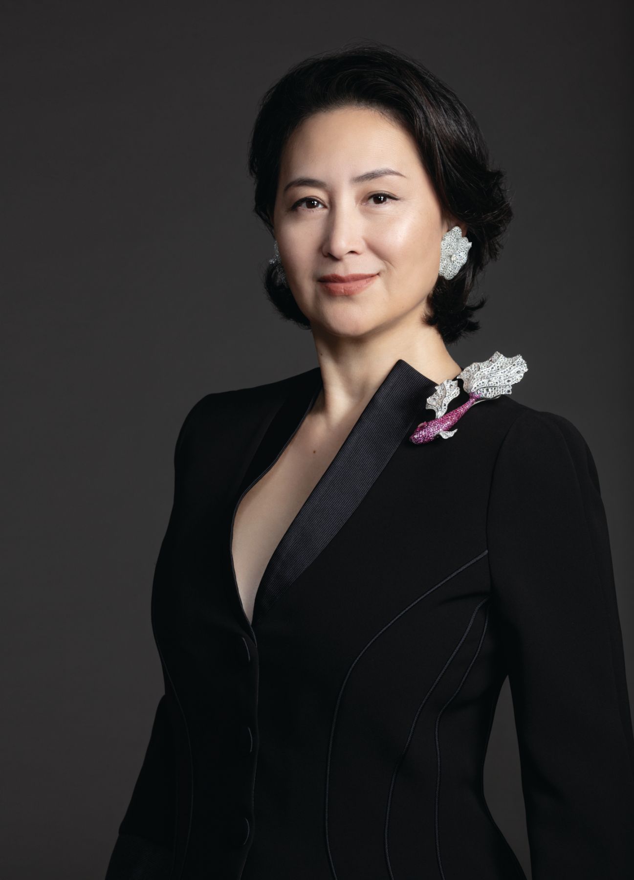 &Aacute;i nữ tr&ugrave;m s&ograve;ng bạc Macau bị quấy rối: Drama g&acirc;y sốt showbiz - Ảnh 2.