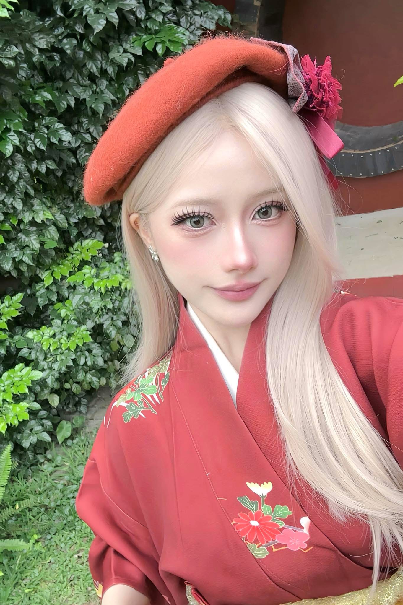 Chỉ một khoảnh khắc v&eacute;n t&oacute;c, "nữ thần" giới cosplay khiến h&agrave;ng triệu fan nam rung rinh v&igrave; qu&aacute; đỗi ngọt ng&agrave;o - Ảnh 4.