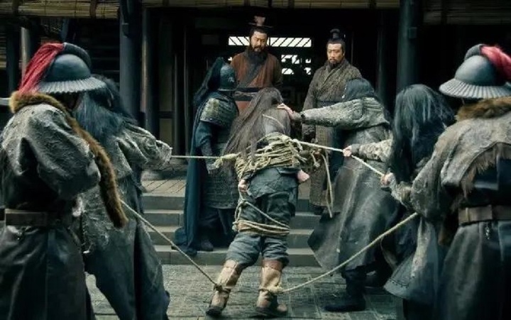 Một c&acirc;u n&oacute;i của Lưu bị khiến T&agrave;o Th&aacute;o quyết định xử L&atilde; Bố - Ảnh 2.