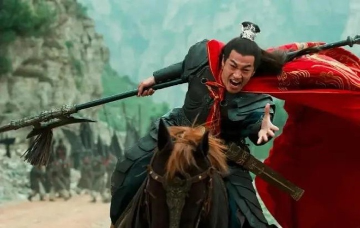 Một c&acirc;u n&oacute;i của Lưu bị khiến T&agrave;o Th&aacute;o quyết định xử L&atilde; Bố - Ảnh 1.