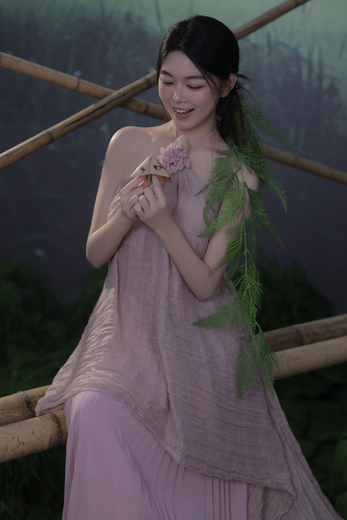 Quyền Linh tặng con g&aacute;i Lọ Lem "m&oacute;n qu&agrave;" đặc biệt - Ảnh 9.