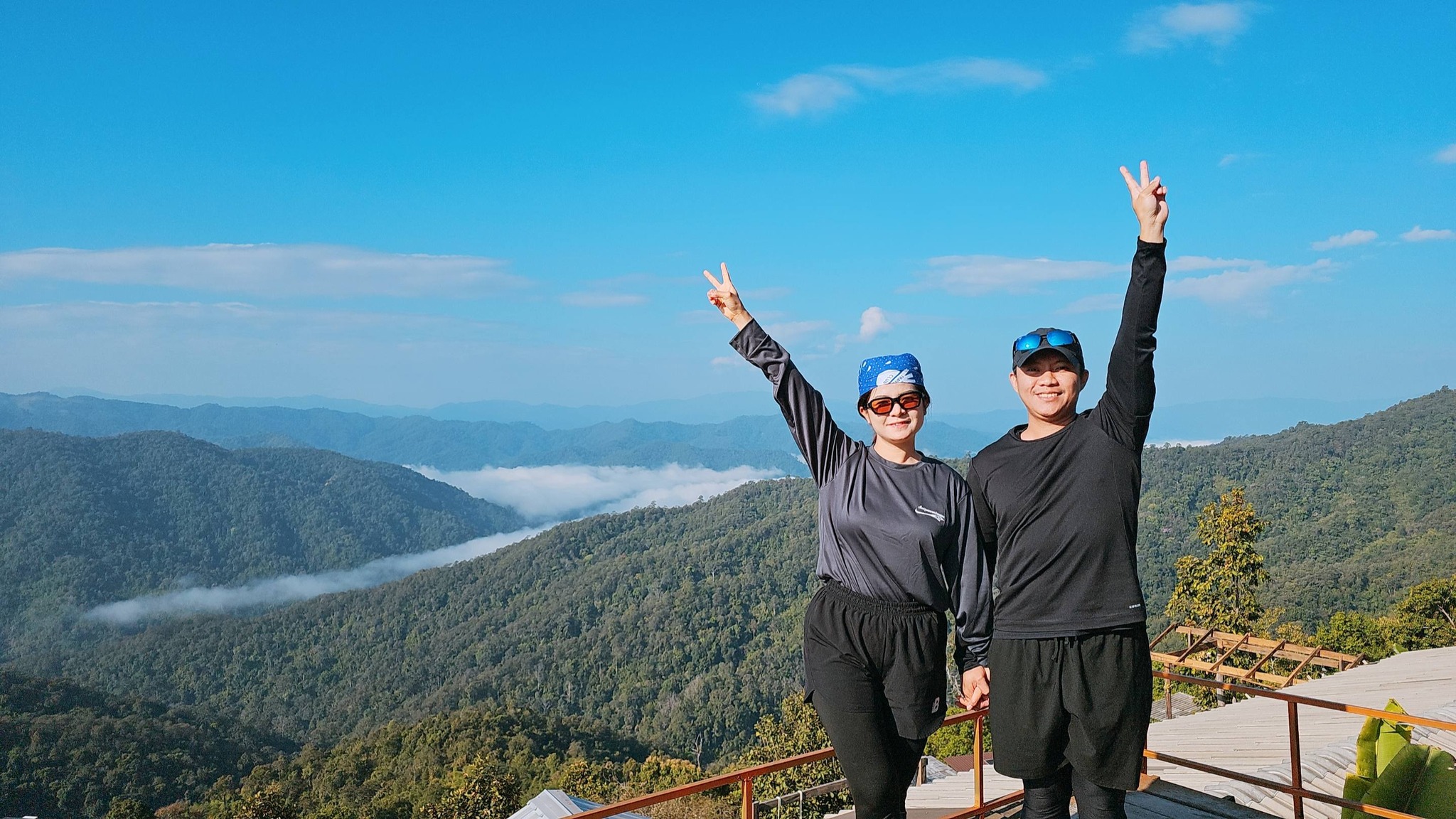 Chàng trai Việt tay trắng sang Thái Lan tìm bạn gái, ở rể thử 11 tháng, ngày cưới phải mượn vàng mẹ vợ - Ảnh 4.