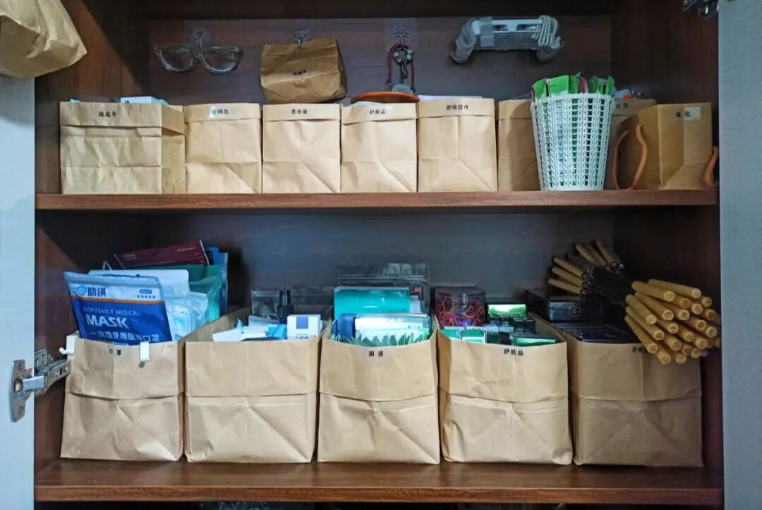 7 m&oacute;n bao b&igrave; ai cũng vứt đi nhưng thực ra gi&uacute;p tiết kiệm cả triệu đồng mỗi năm- Ảnh 4.