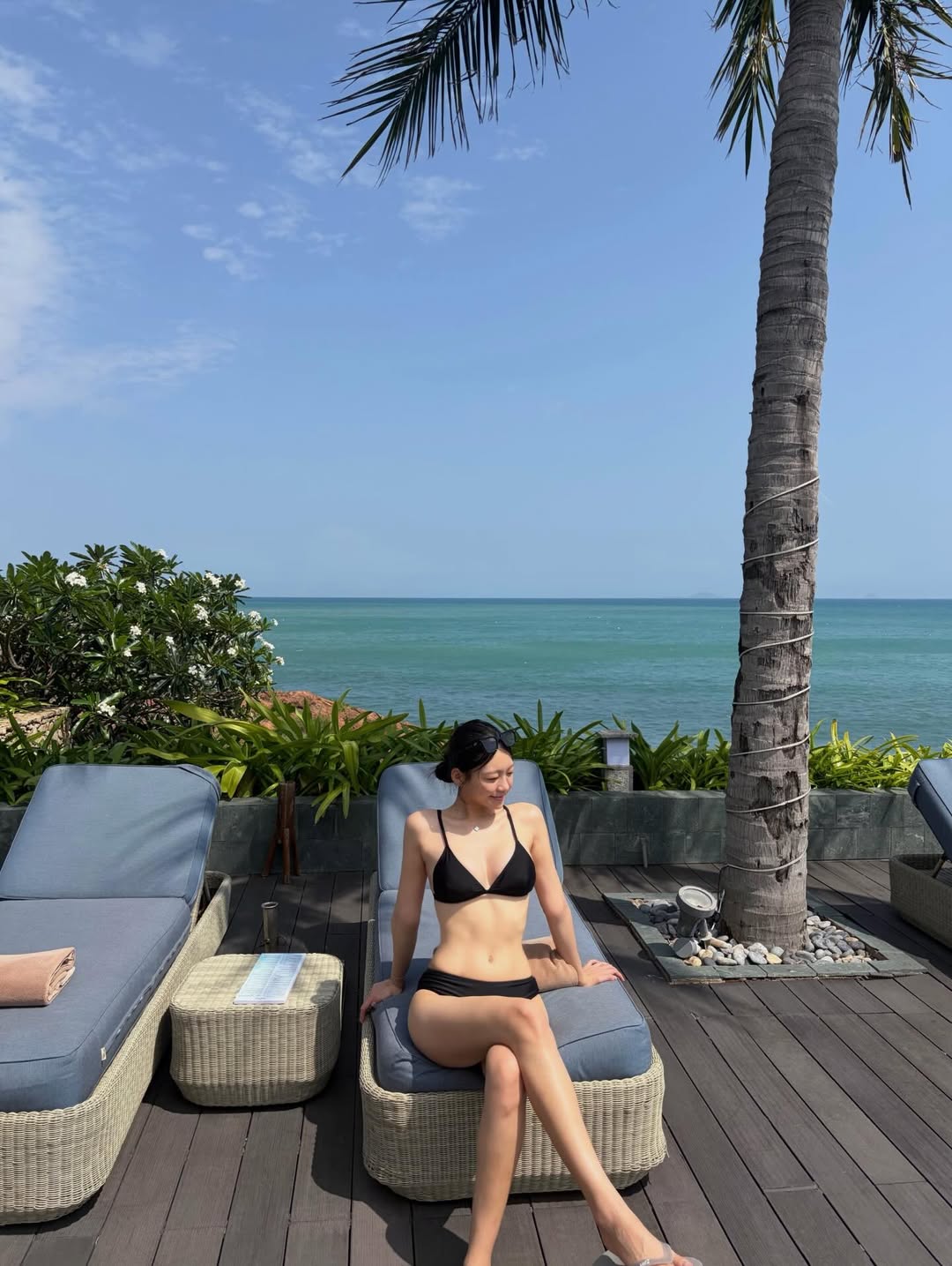 D&agrave;n tiếp vi&ecirc;n h&agrave;ng kh&ocirc;ng, mỹ nh&acirc;n quốc tế đổ bộ ở b&atilde;i biển, resort Ph&uacute; Quốc, Nha Trang- Ảnh 6.