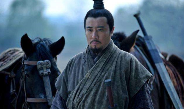 Hoàng Trung lúc lâm chung mới nhìn rõ Lưu Bị, để lại 7 chữ ngầm nhắn Triệu Vân: Tiếc rằng ông không hiểu - Ảnh 3.