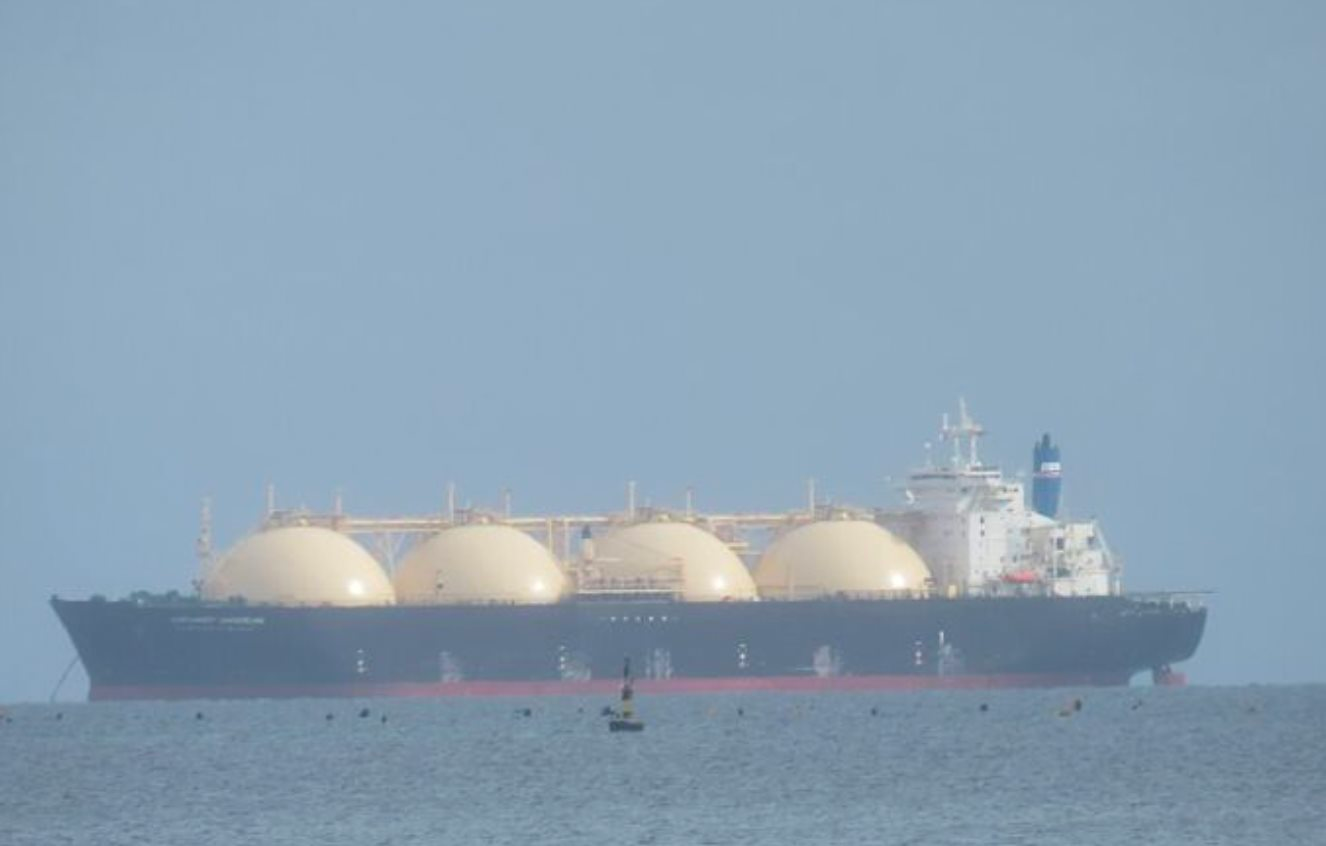 Th&ecirc;m 2 t&agrave;u LNG của quốc gia đồng minh Mỹ &acirc;m thầm đi qua eo biển Hormuz, hướng thẳng đến một nước ch&acirc;u &Aacute; - Ảnh 1.